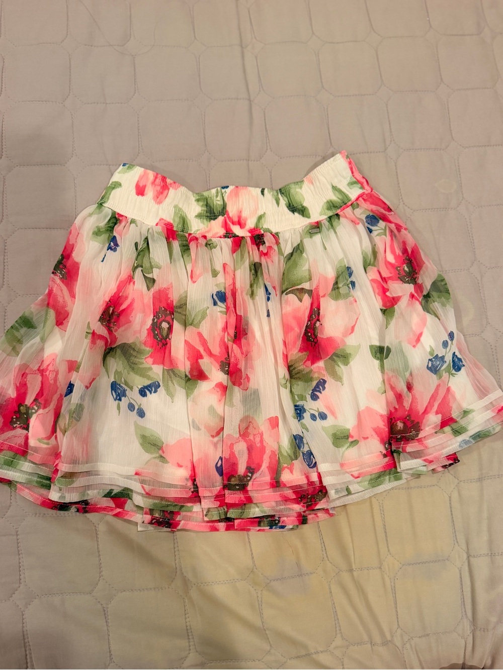 Gilly Hicks White Skirt with Pink Floral Print